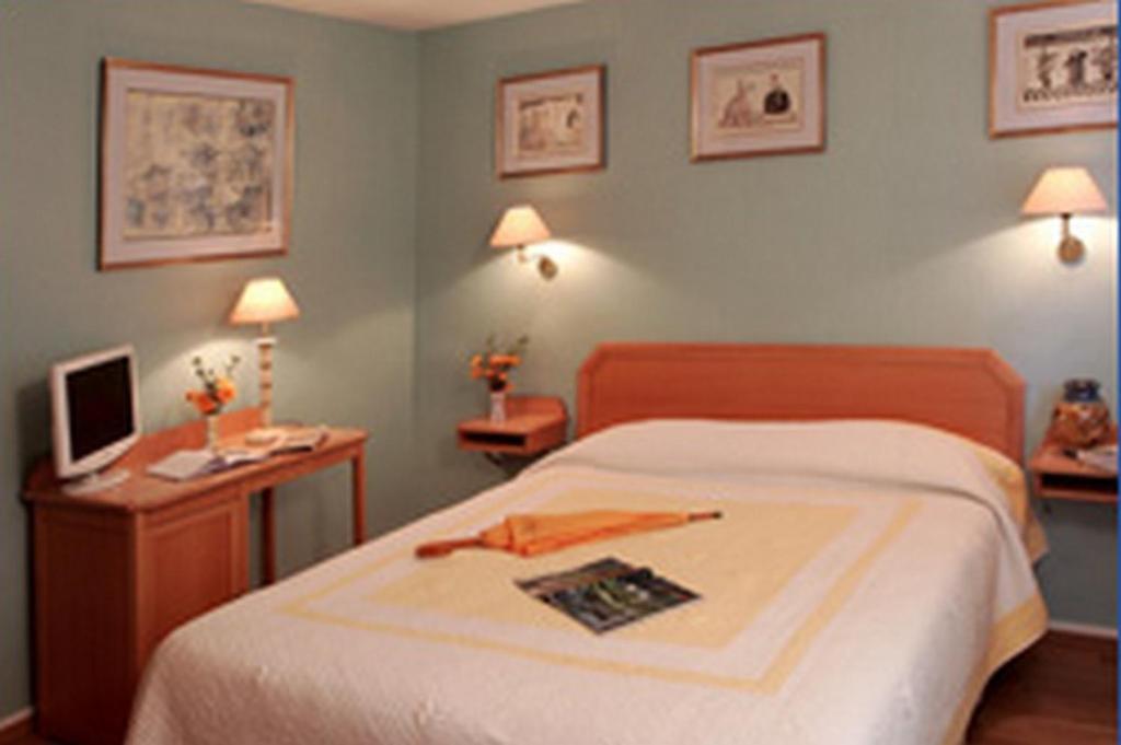 Citotel La Breche Du Bois Clamart Quarto foto